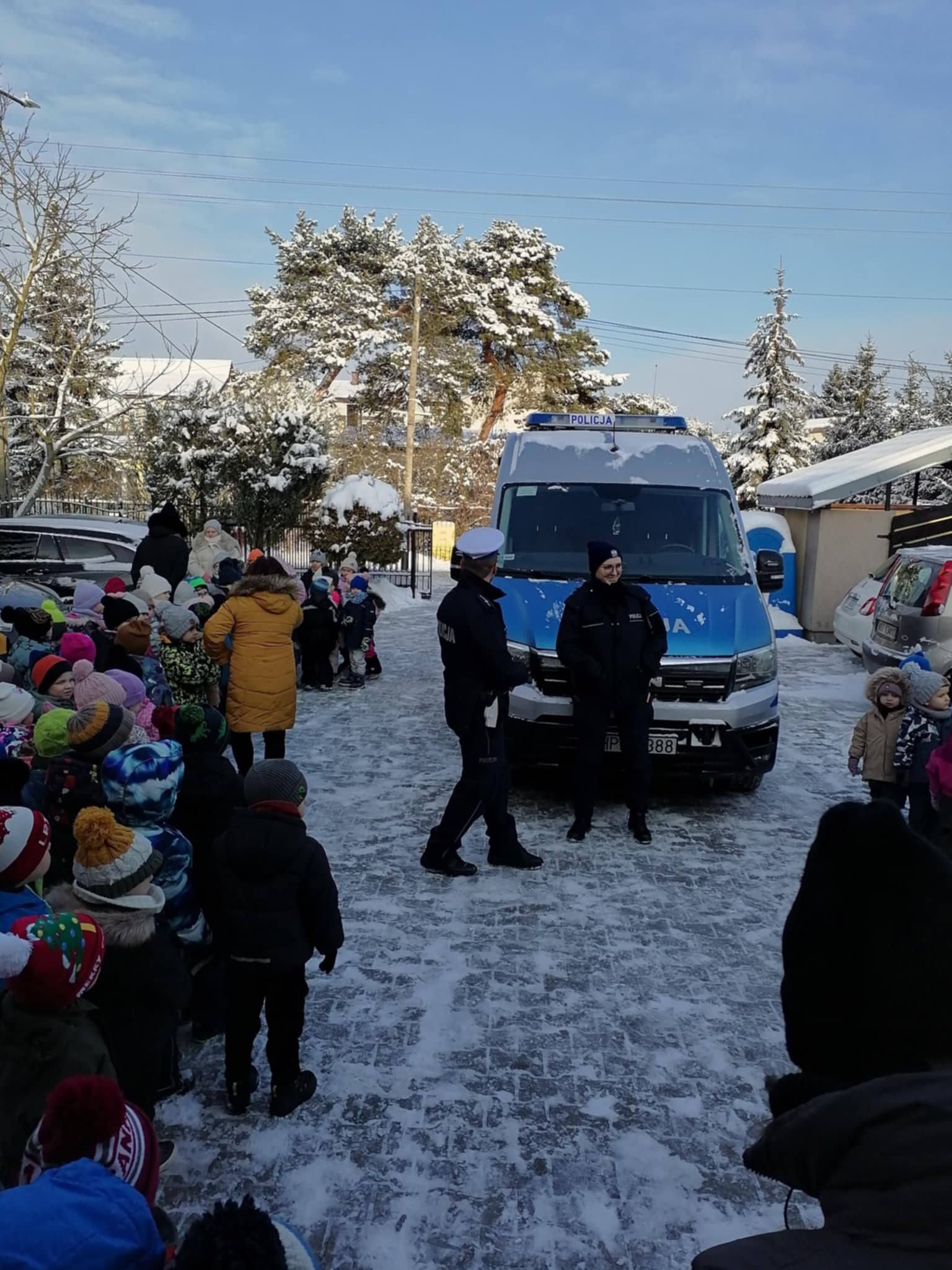 614478359_904228302115392_1888532623601801343_n