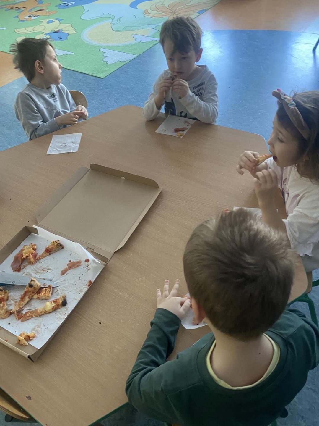 630862256_926120656592823_2867389162802085539_n