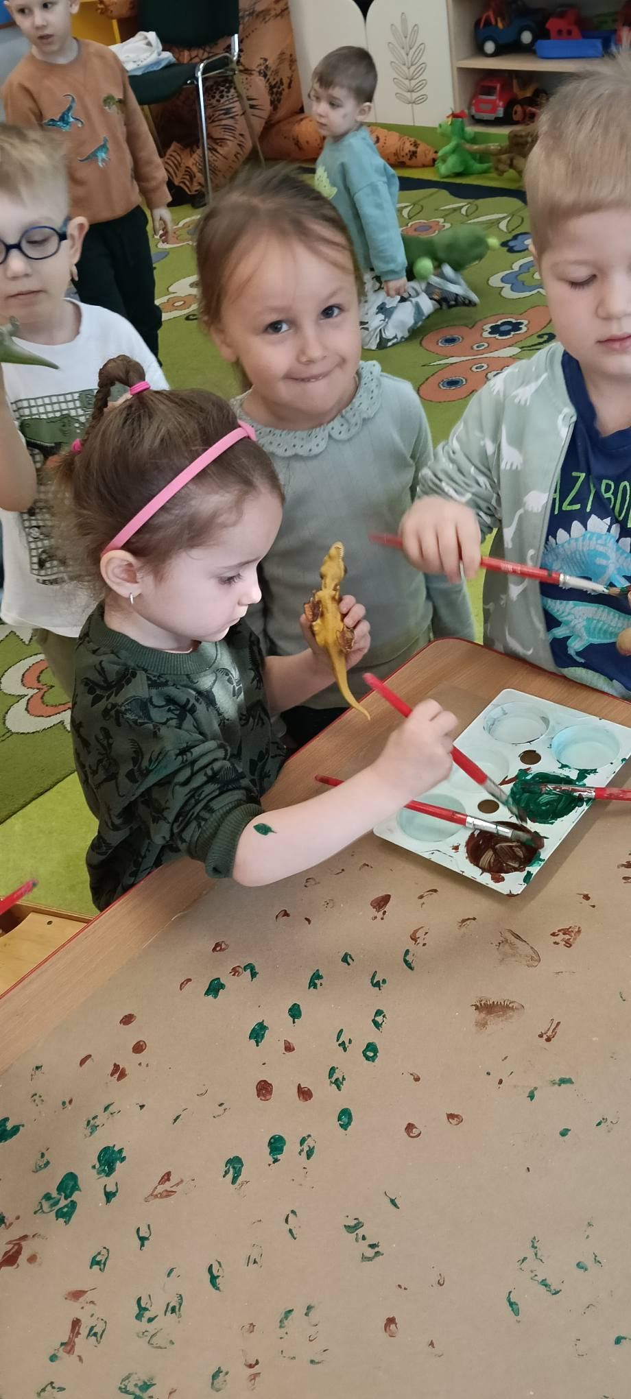 644497800_940835935121295_1996806184490420030_n