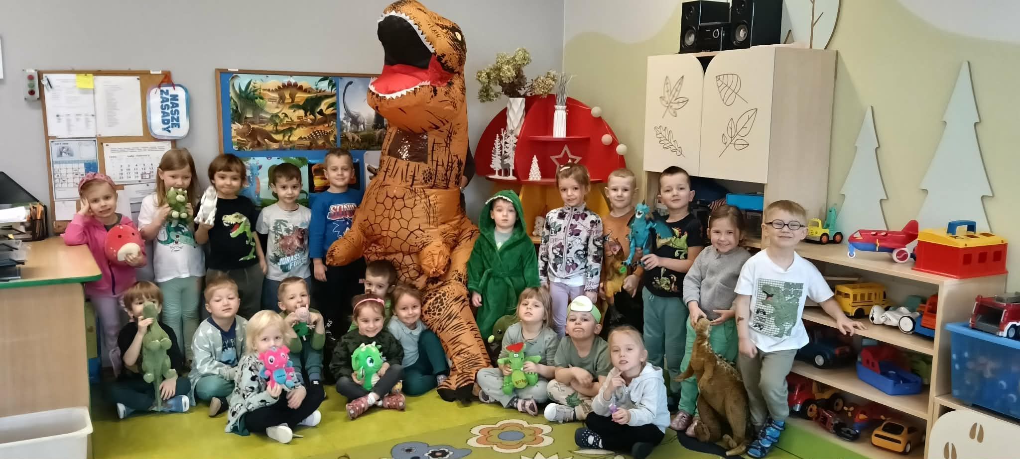 644425270_940837695121119_3143552680985083782_n