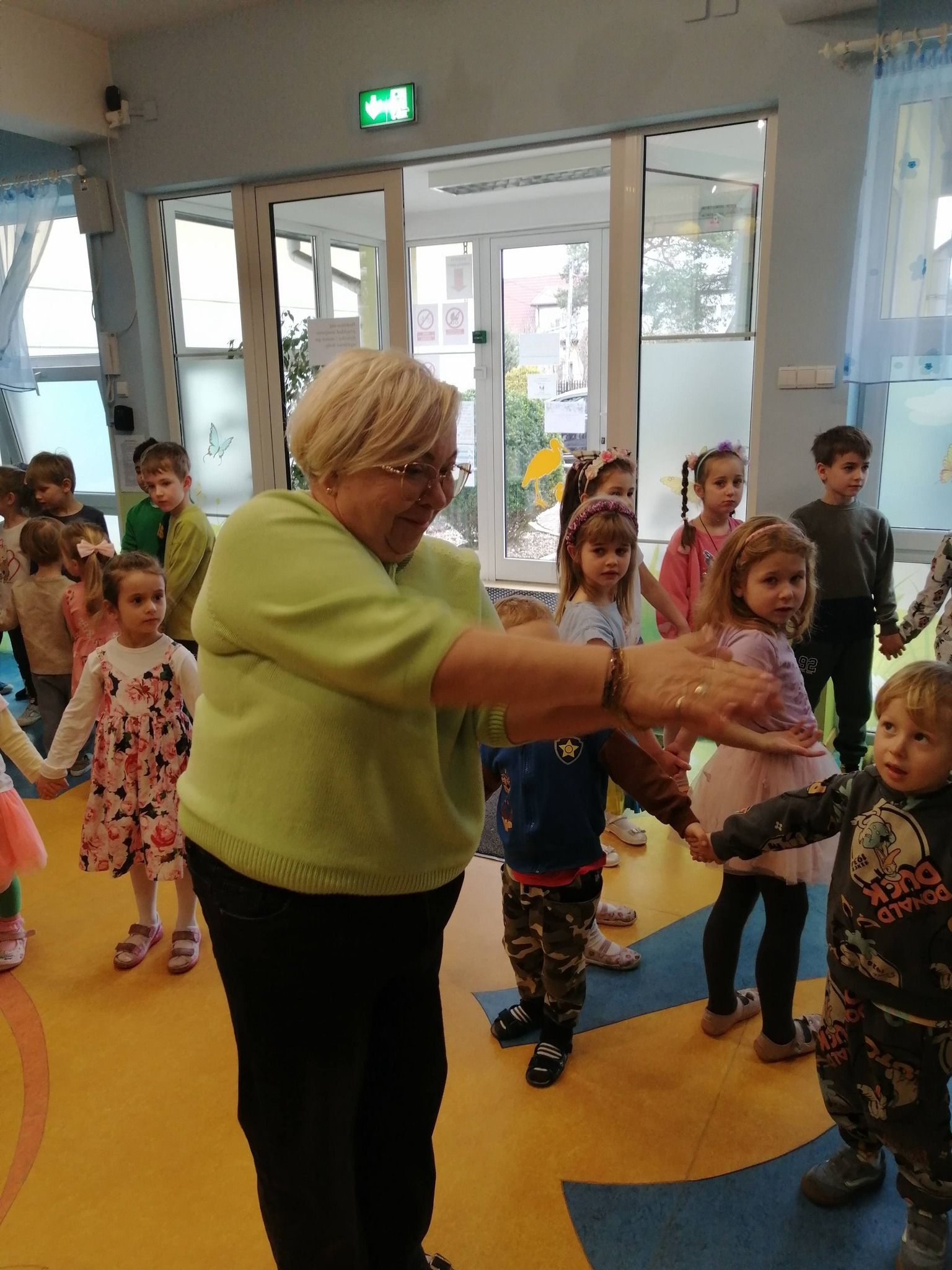 655728997_957607906777431_1685624992080148167_n